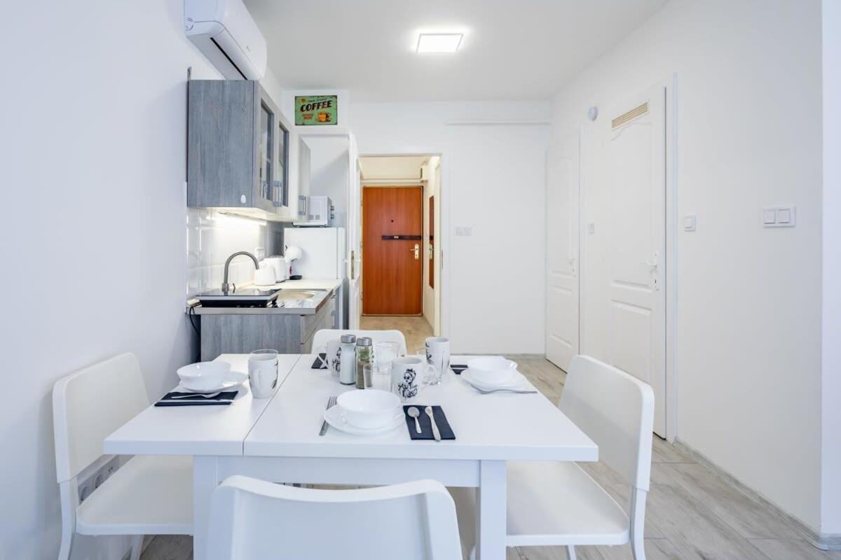 Convenient 2-Room Central Apartment بودابست المظهر الخارجي الصورة